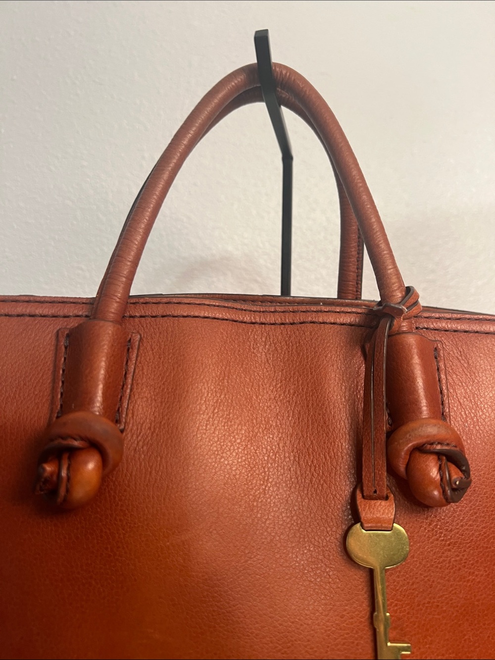 Vintage Fossil Skyler Leather Satchel in Cognac - Picture 8 of 15